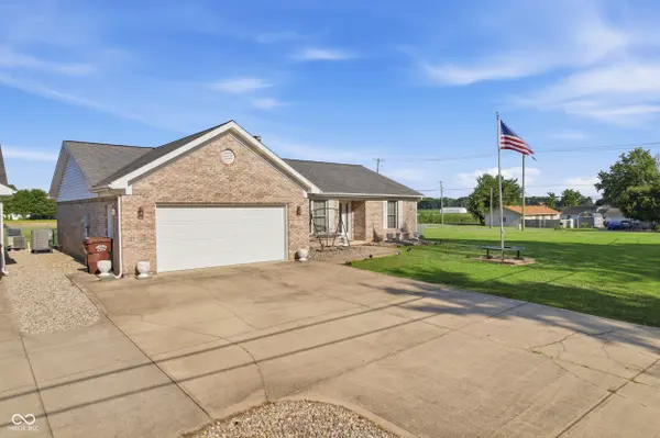 636 S Murphy AVE, Brazil, IN 47834