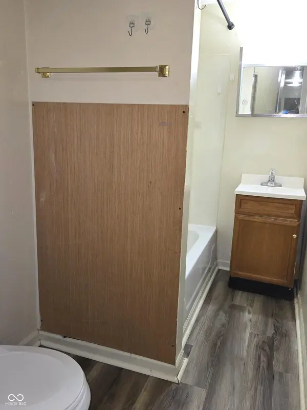 5130 E Michigan ST, Indianapolis, IN 46219