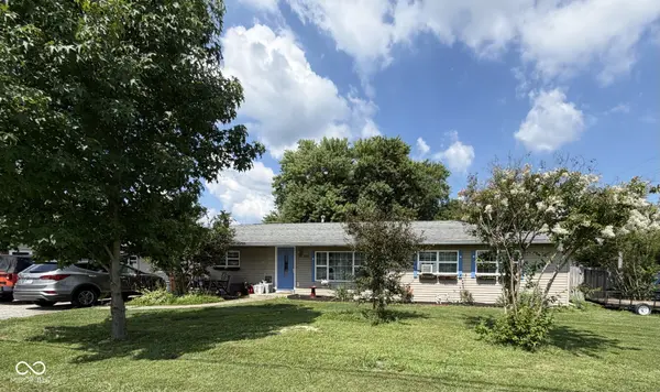 615 S Buckeye ST, Osgood, IN 47037