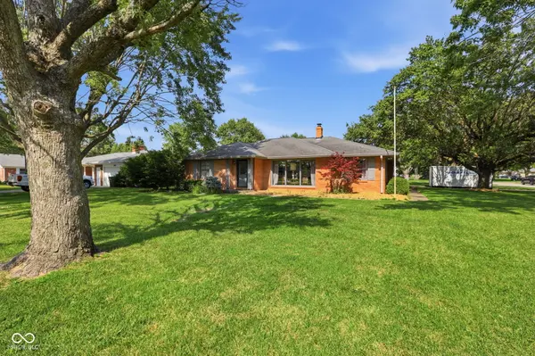 2020 S Winding WAY, Anderson, IN 46011