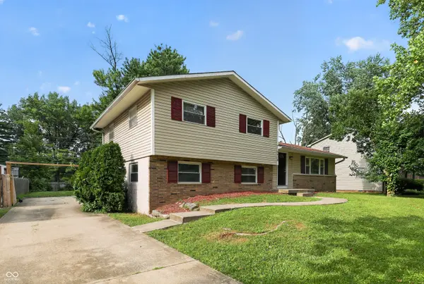 5636 Laurel Hall DR, Indianapolis, IN 46226