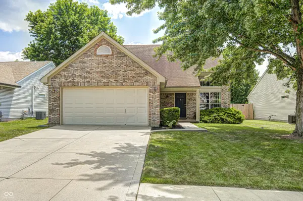 717 Kingston CIR, Brownsburg, IN 46112