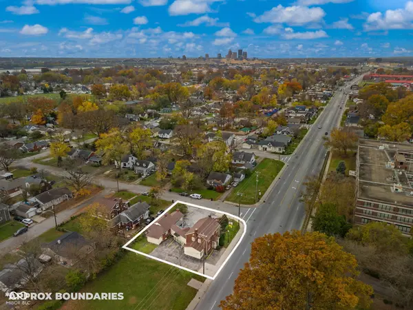 1302 E 10th ST, Jeffersonville, IN 47130