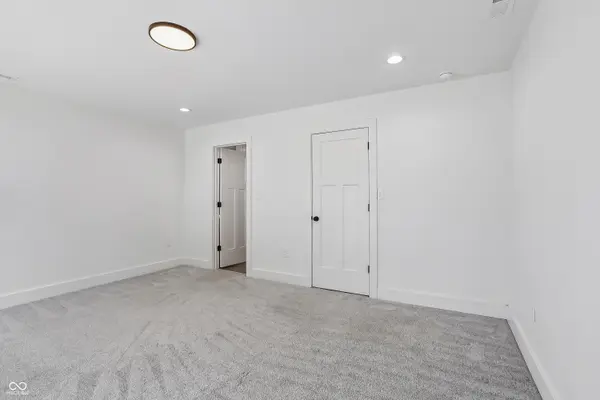 401 Sanders ST, Indianapolis, IN 46225