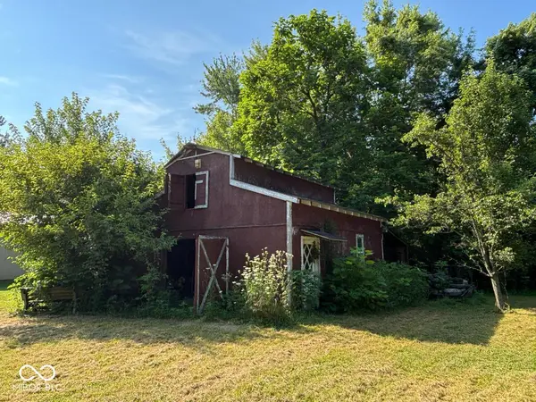 7601 W Cornbread RD, Yorktown, IN 47396