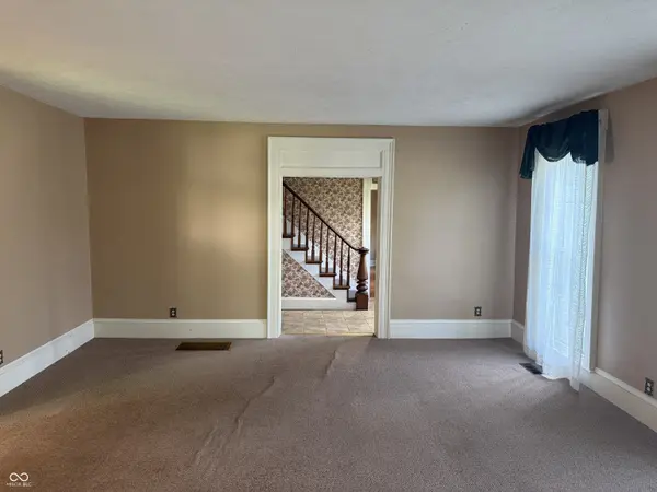 227 W Main ST, Ladoga, IN 47954