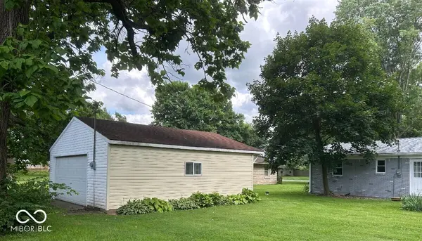 122 Norris DR, Anderson, IN 46013
