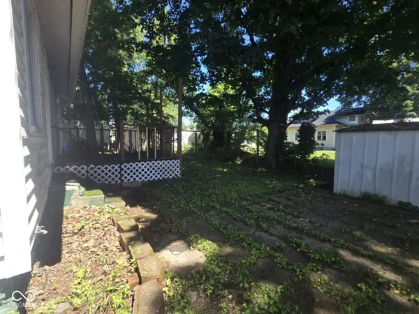408 Barnett ST, Vincennes, IN 47591