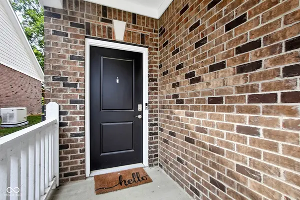 1019 Stallion CT, Indianapolis, IN 46260