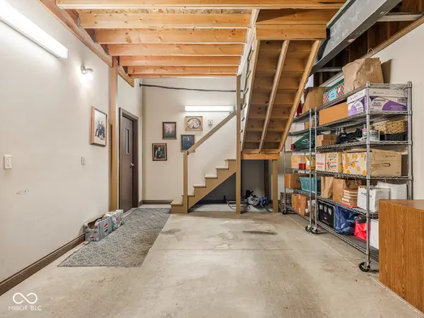 350 N Meridian #303, Indianapolis, IN 46204