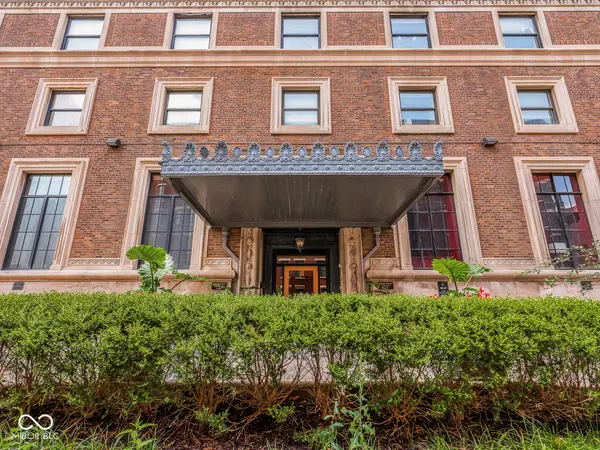 350 N Meridian #303, Indianapolis, IN 46204