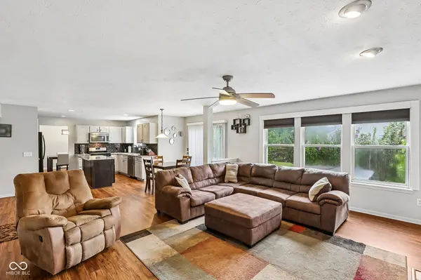 7194 Rodney PL, Noblesville, IN 46062