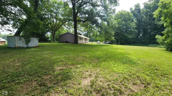 1577 W State Road 32, Veedersburg, IN 47987