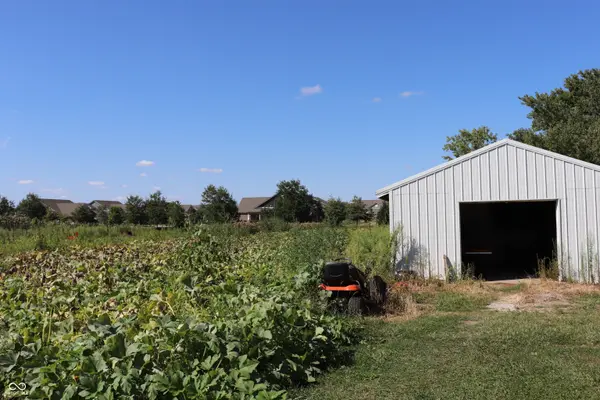 10978 Greenfield AVE, Noblesville, IN 46060