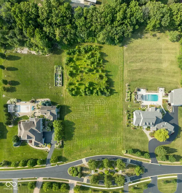 9480 Pleasant View, Zionsville, IN 46077
