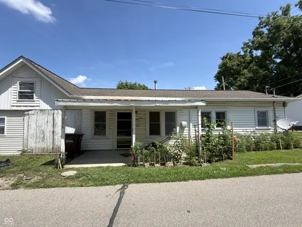 407 S Pleasant ST, Edinburgh, IN 46124
