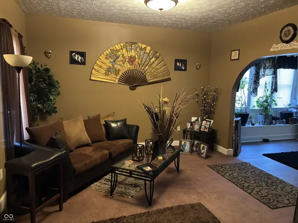 2717 Highland PL, Indianapolis, IN 46208