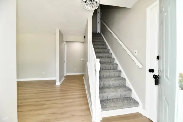 1832 Ambassador CT, Indianapolis, IN 46214
