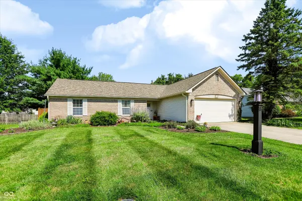 7734 Winding Creek DR, Indianapolis, IN 46236