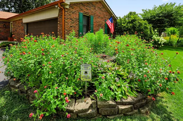 208 Ironwood CIR, Noblesville, IN 46062