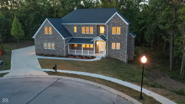 372 Foxboro DR, Avon, IN 46123