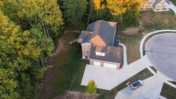 372 Foxboro DR, Avon, IN 46123