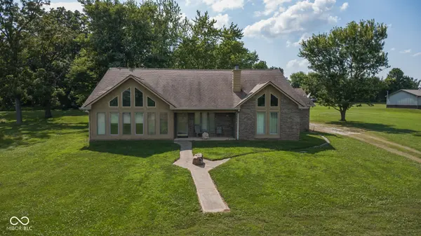 4094 S County Road 200 E, Clayton, IN 46118