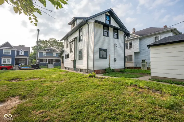 24 Hendricks PL, Indianapolis, IN 46201