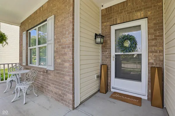 11186 Van Buren PL, Fishers, IN 46038
