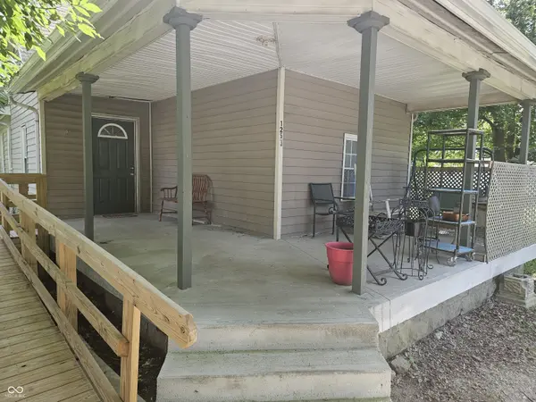 1253 Congress ST, Middletown, IN 47356