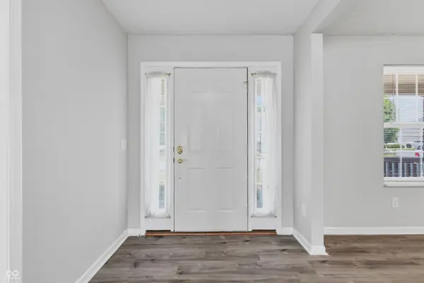 8931 Nest WAY, Indianapolis, IN 46231