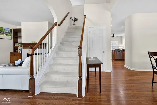 612 Rockport PL, Westfield, IN 46074