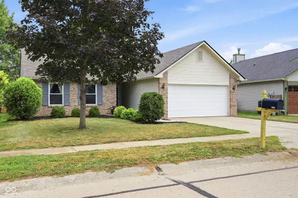 1033 Berwyn RD, Whiteland, IN 46184