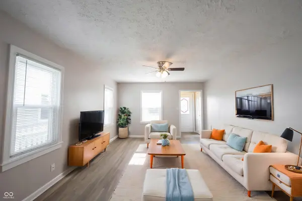 74 N 2nd AVE, Beech Grove, IN 46107