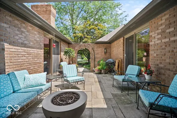 8550 Tree Top DR #4, Indianapolis, IN 46260