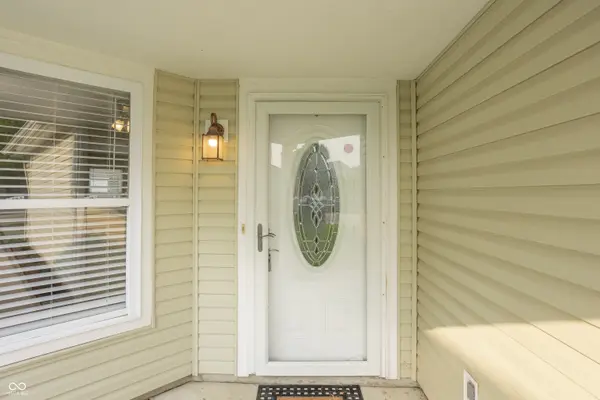 9959 Olympic CIR, Indianapolis, IN 46234