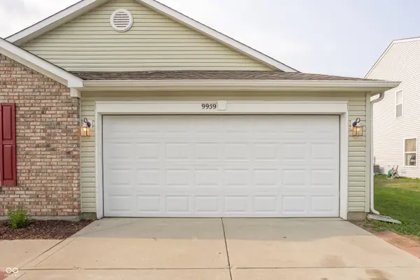 9959 Olympic CIR, Indianapolis, IN 46234