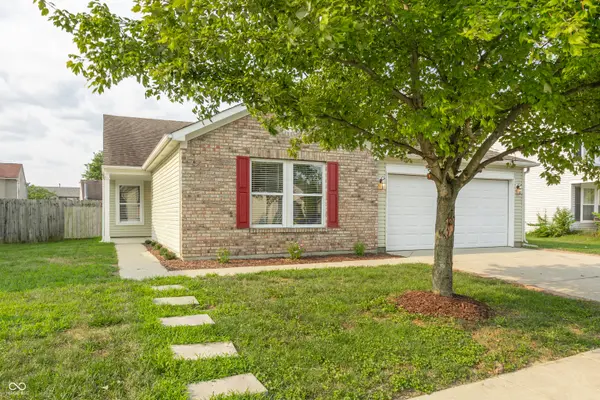 9959 Olympic CIR, Indianapolis, IN 46234