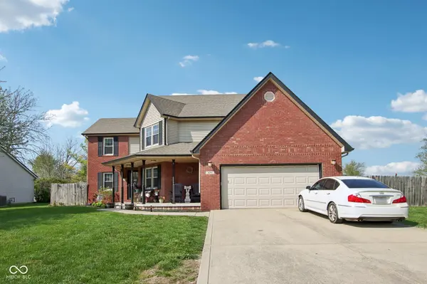 1694 Williamsburg LN, Franklin, IN 46131