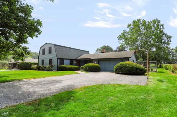 12107 Briarway South DR, Indianapolis, IN 46259