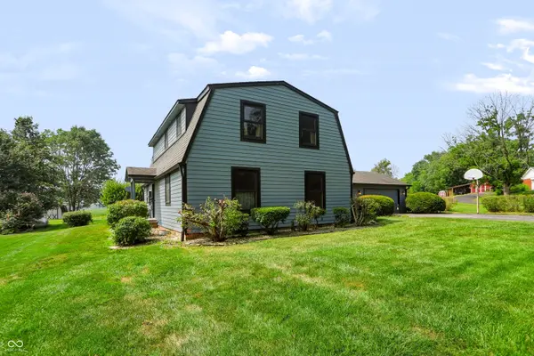 12107 Briarway South DR, Indianapolis, IN 46259