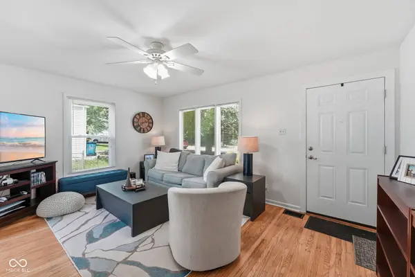 6832 Hillside AVE, Indianapolis, IN 46220