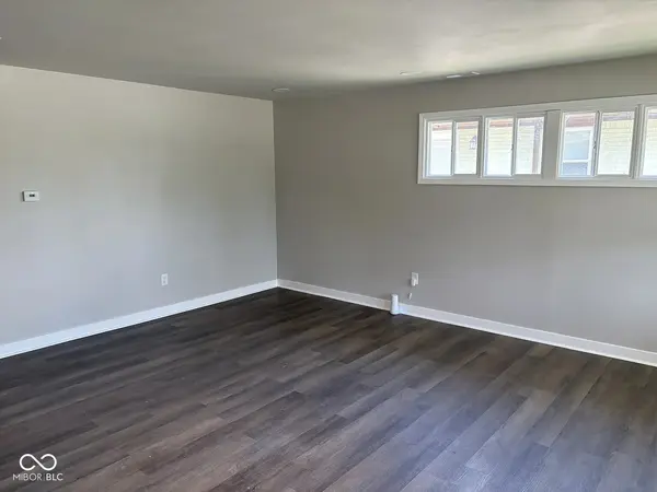 320 N 7th AVE, Beech Grove, IN 46107