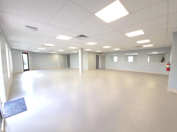 9836 Pendleton PIKE, Indianapolis, IN 46236