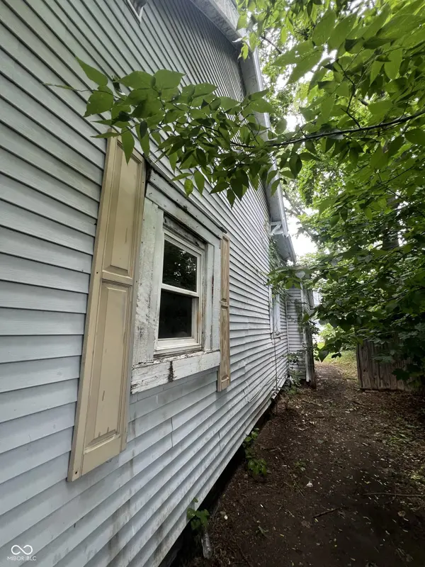 2929 N New Jersey, Indianapolis, IN 46205