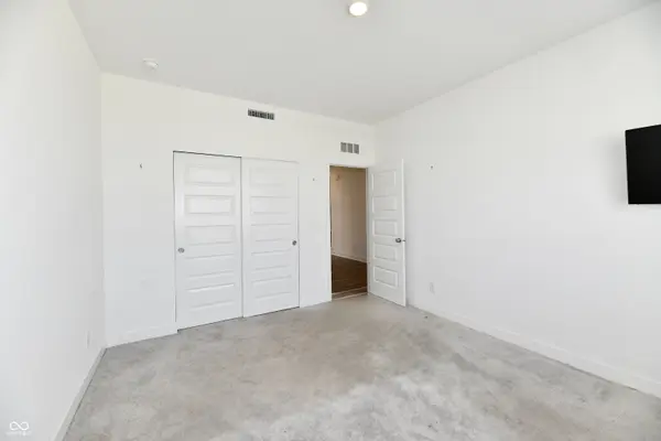 7657 Hillway DR, Camby, IN 46113