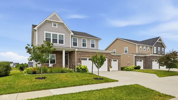 18460 Sandy Cove LN, Westfield, IN 46074