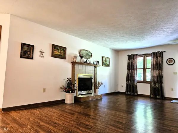 1324 Harrison Ridge RD, Nashville, IN 47448