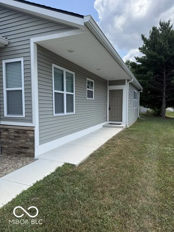 1279 S Marion ST, Martinsville, IN 46151