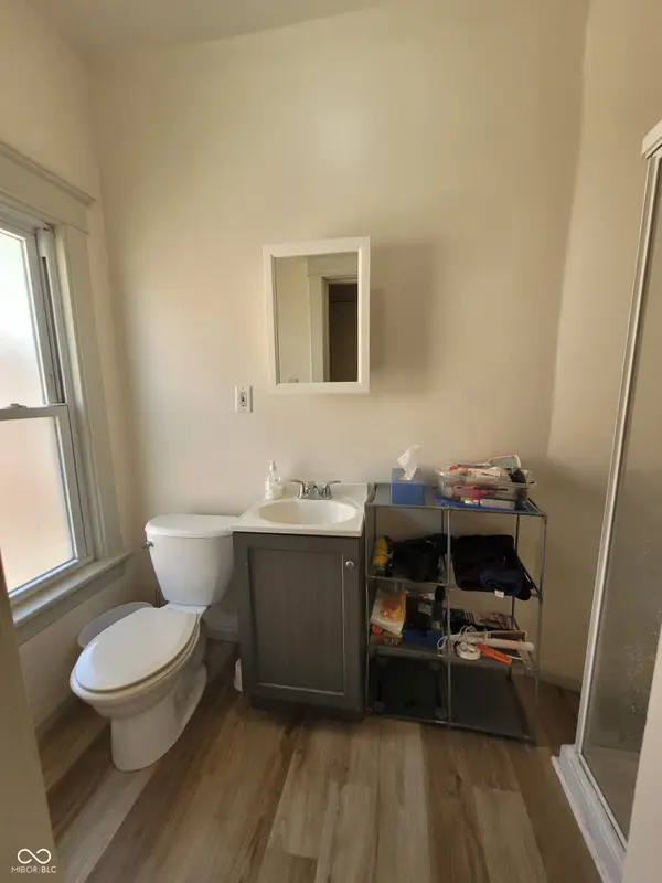 4 Waltham ST, Hammond, IN 46320